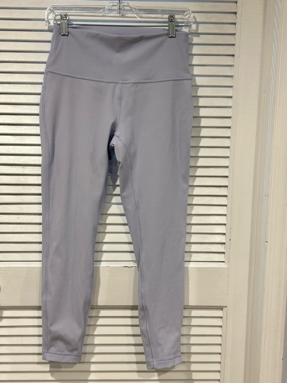 Lululemon High Align Leggins in Lavender Women’s Size 8